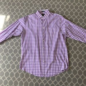 Neiman Marcus perfect shirt looks brand new!